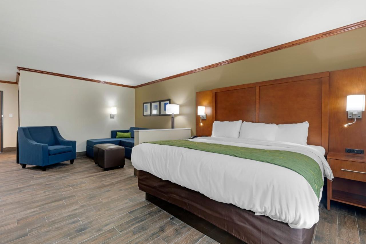 Comfort Suites West Monroe Near Ike Hamilton Expo Center Exterior photo